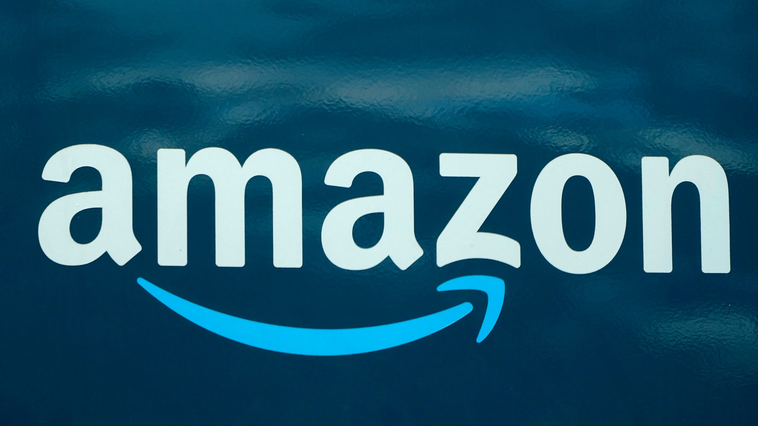 amazon logo