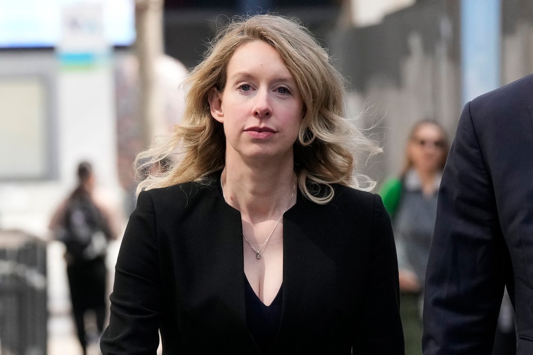 Elizabeth Holmes leaves federal courthouse