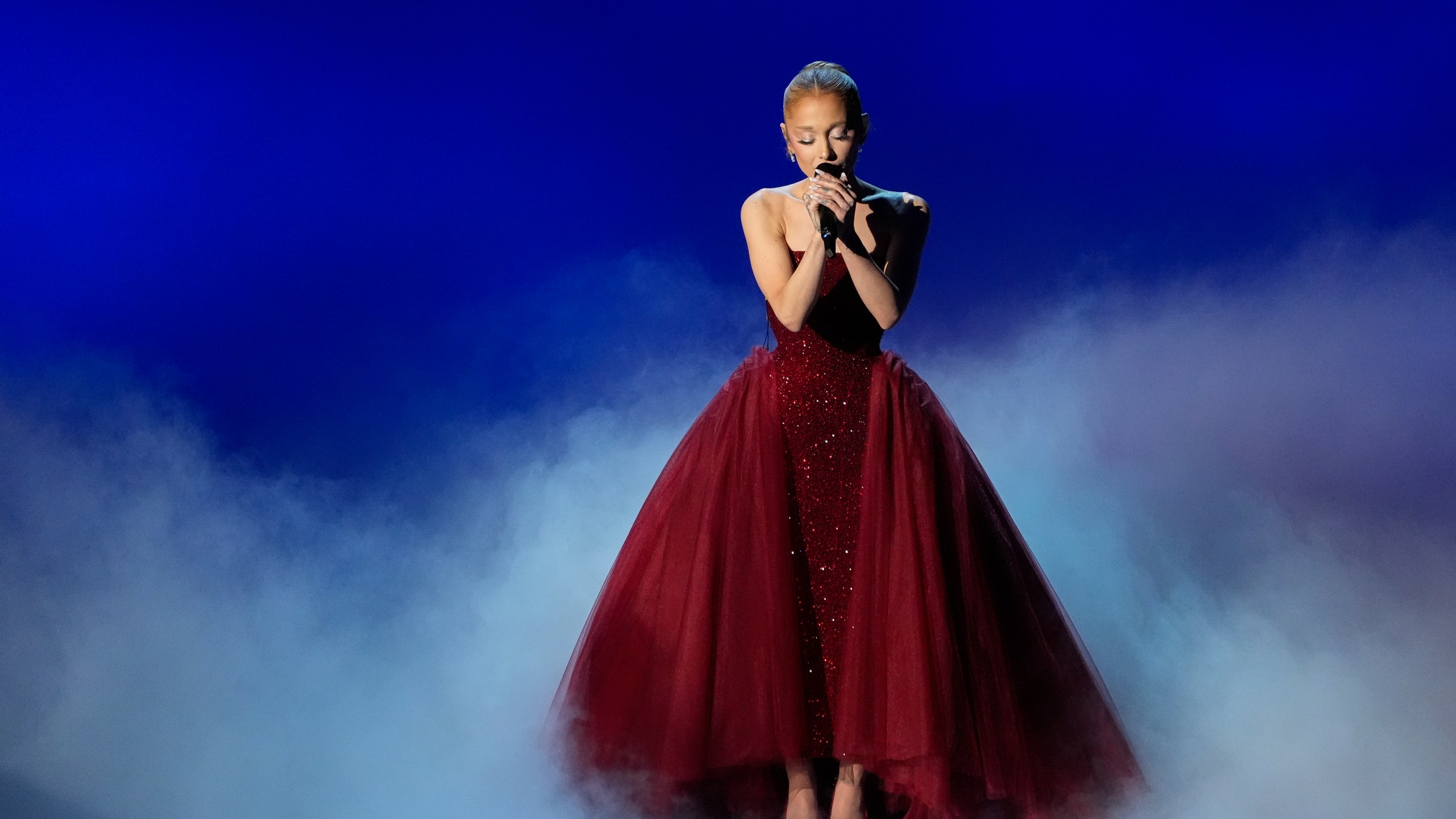Ariana Grande performs 'Over the Rainbow" during the Oscars on Sunday, March 2, 2025, at the Dolby Theatre in Los Angeles. (AP Photo/Chris Pizzello)