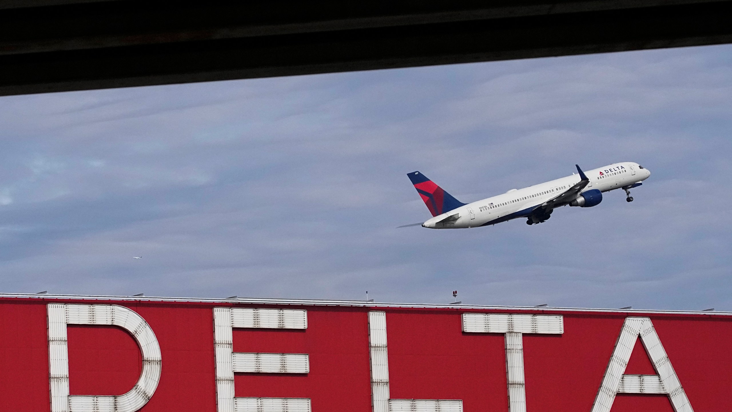 FILE - A Delta Air Lines plane takes off from Hartsfield-Jackson Atlanta International Airport, Nov. 22, 2022, in Atlanta. (AP Photo/Brynn Anderson, File)