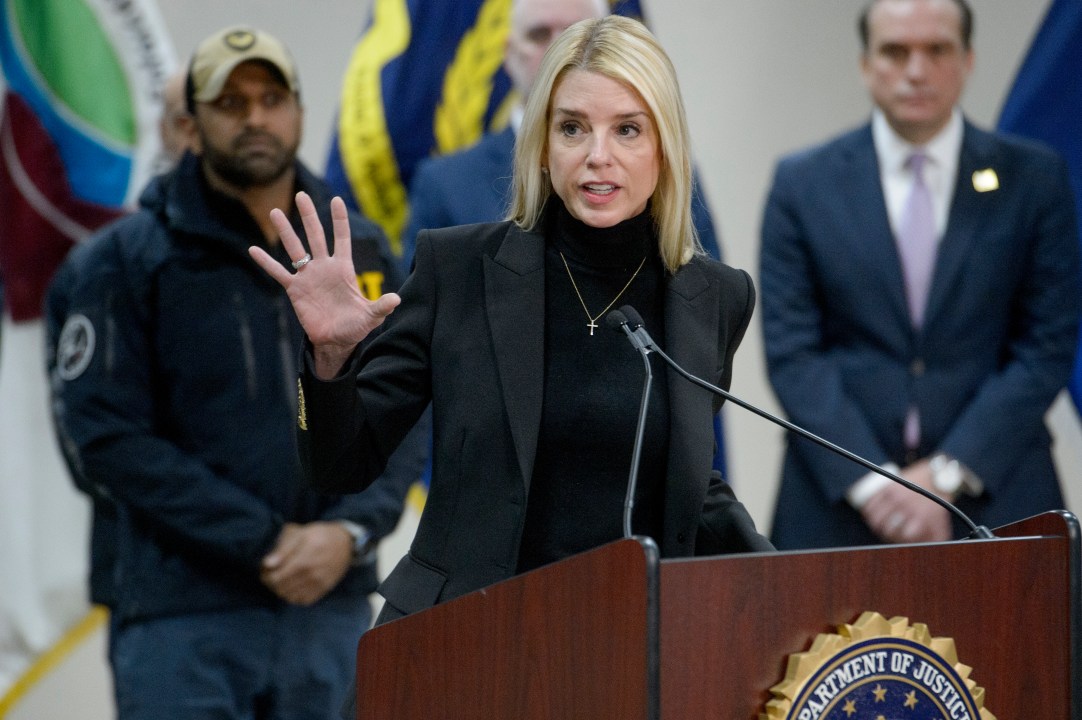 Attorney General Pam Bondi speaks about a 24 year-old MS-13 gang leader who was arrested in an operation by the Virginia Homeland Security Task Force in Dale City, VA., on March 27, 2025, during a news conference at the Manassas FBI Field Office, Thursday, March 27, 2025, in Manassas, VA. (AP Photo/Rod Lamkey)