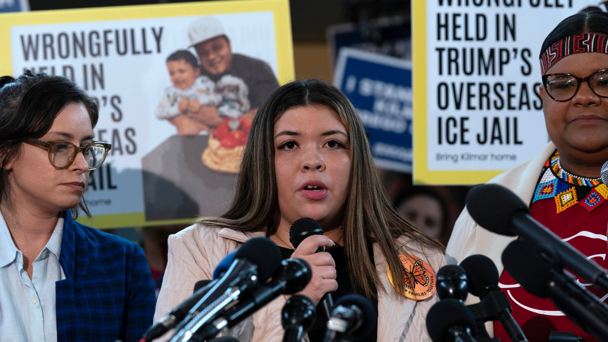 Jennifer Vasquez Sura, the wife of Kilmar Abrego Garcia, speaks at protest