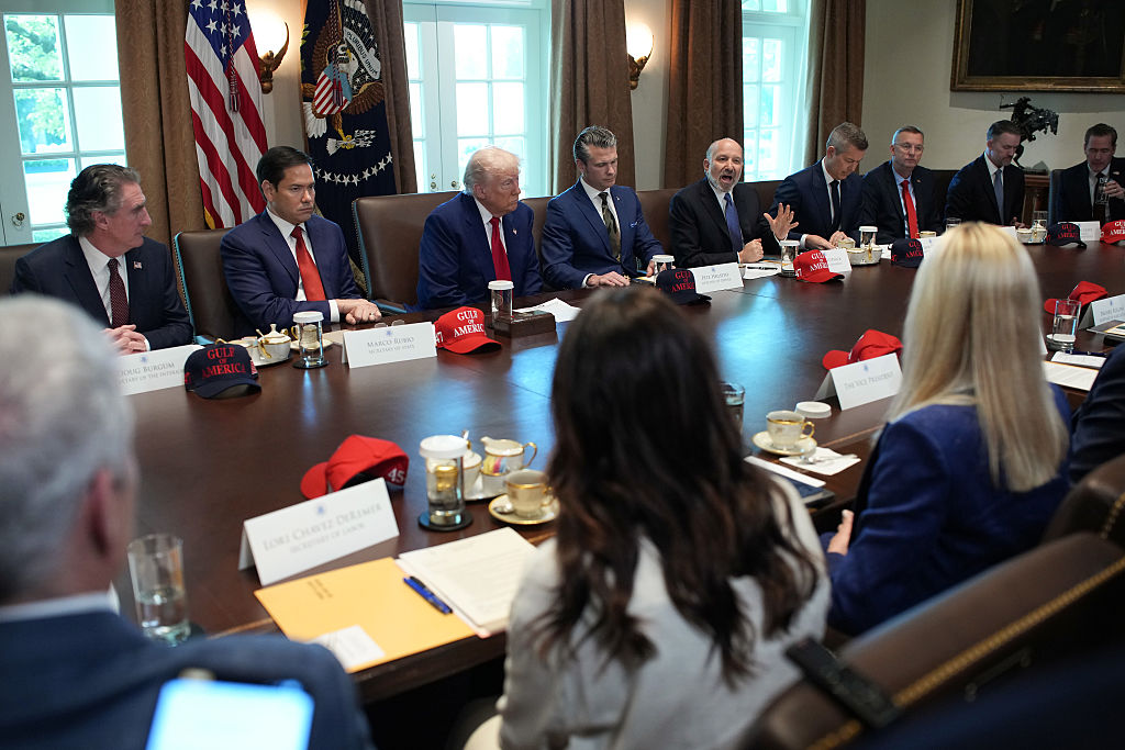 Trump Cabinet meeting