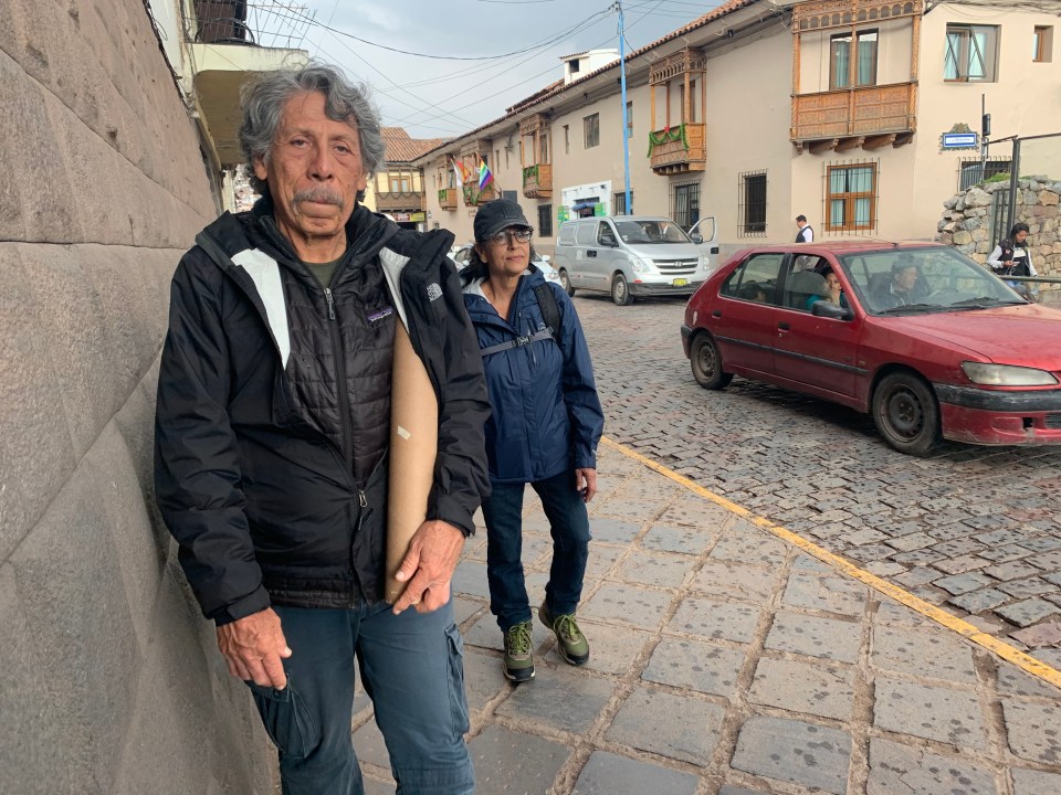 Valpeoz family in Peru