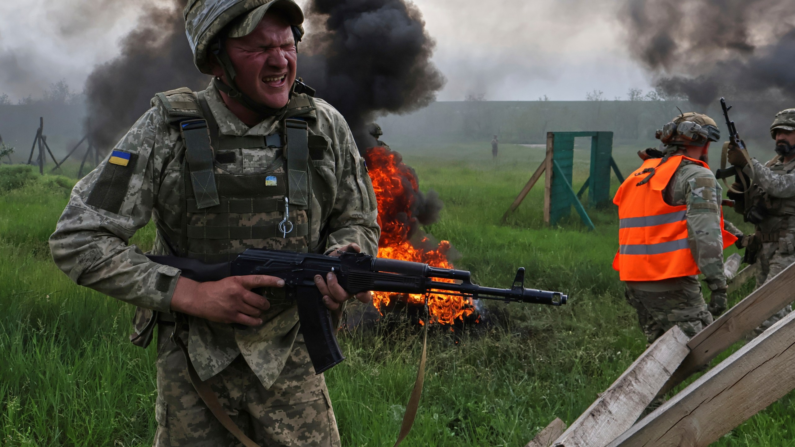 Ukrainian servicemen attend a military training