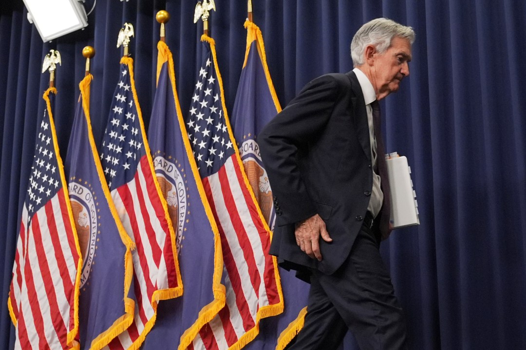 Federal Reserve Chairman Jerome Powell walks off following a news conference following the Federal Open Market Committee meeting, Wednesday, May 7, 2025, at the Federal Reserve in Washington. (AP Photo/Jacquelyn Martin)