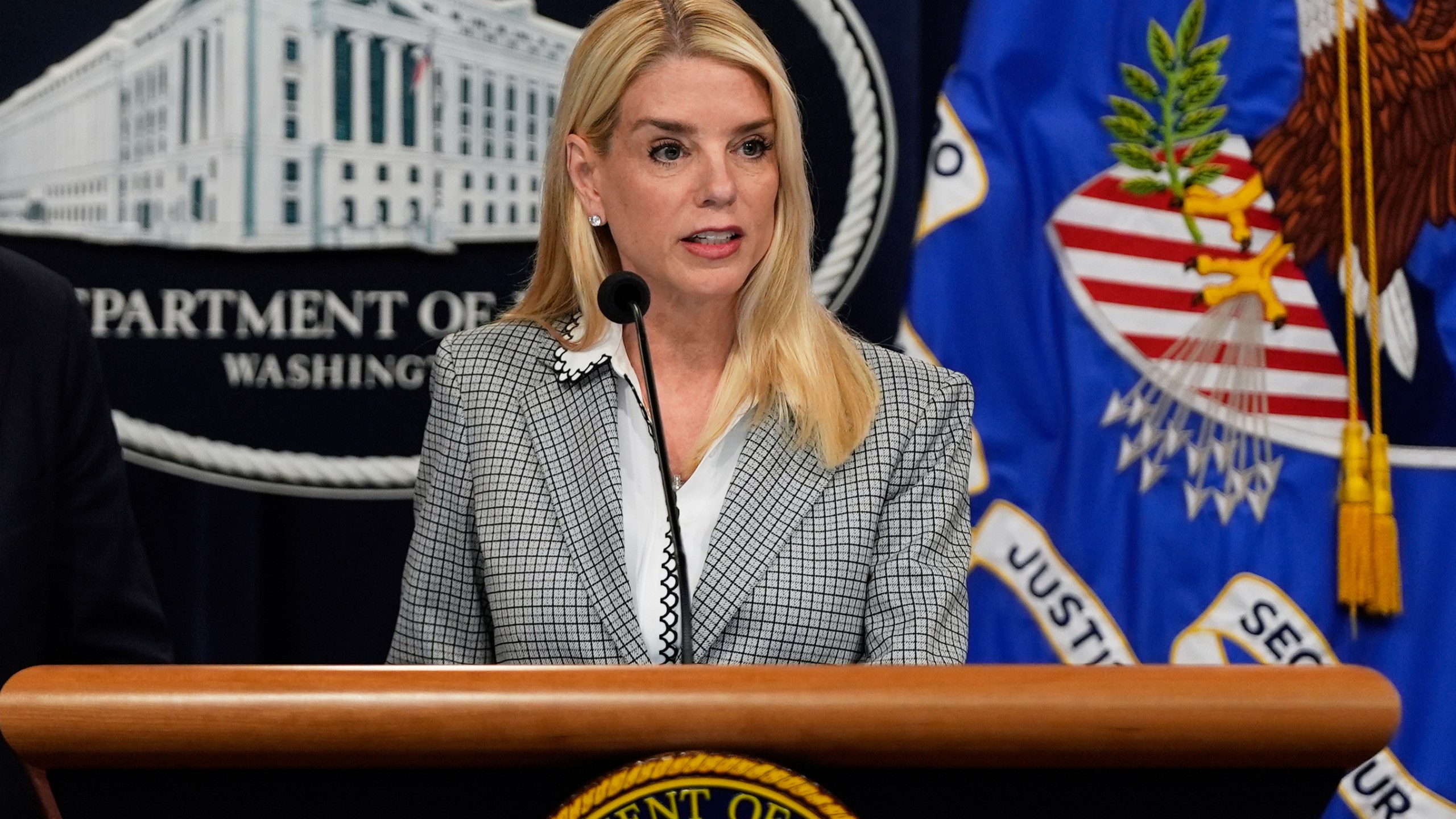 Attorney General Pam Bondi speaks during a news conference about Kilmar Abrego Garcia at the Justice Department, Friday June 6, 2025, in Washington. (AP Photo/Julia Demaree Nikhinson)