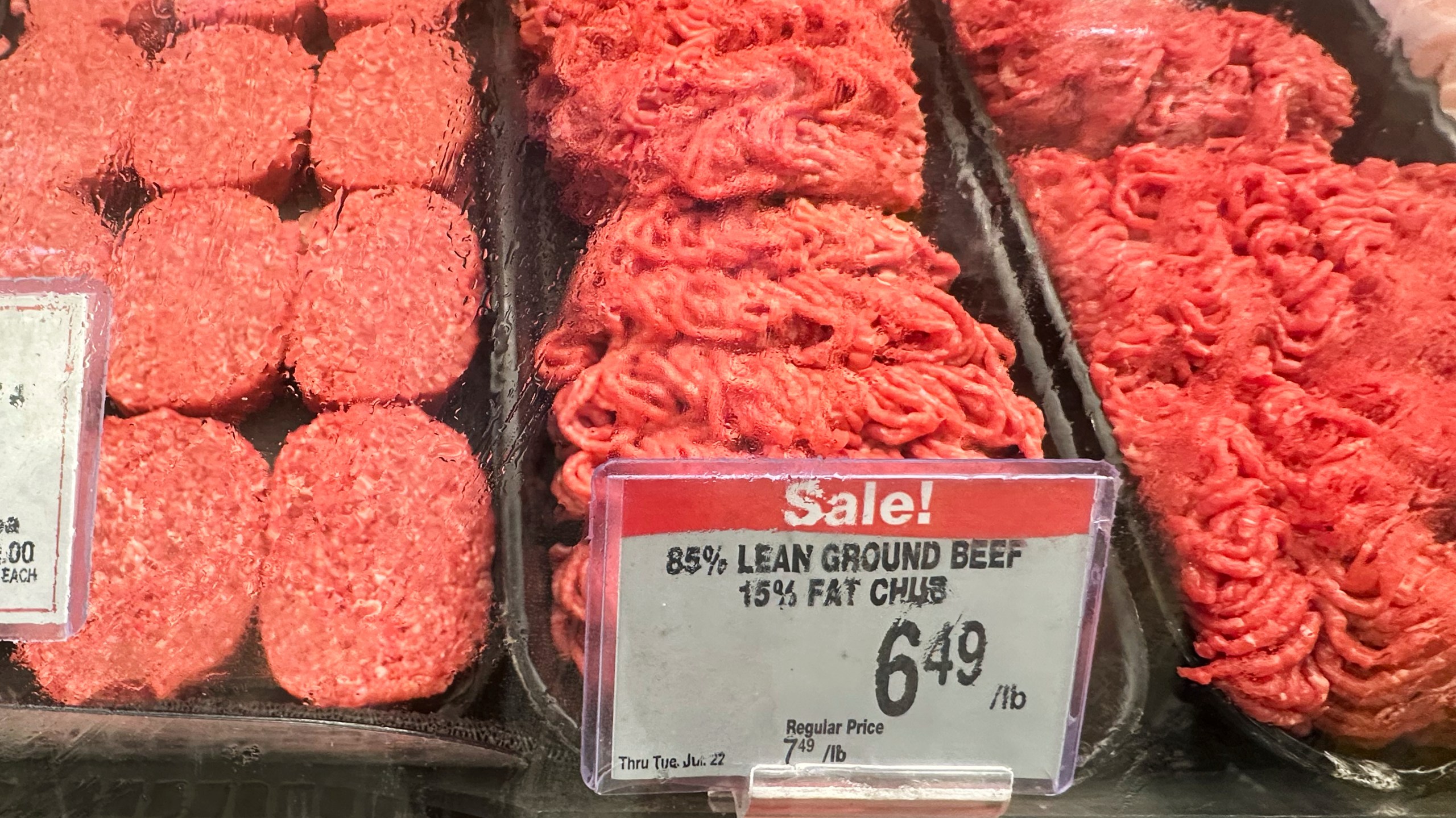 A price for beef is displayed at a grocery store in Mount Prospect, Ill., Thursday, July 17, 2025. (AP Photo/Nam Y. Huh)