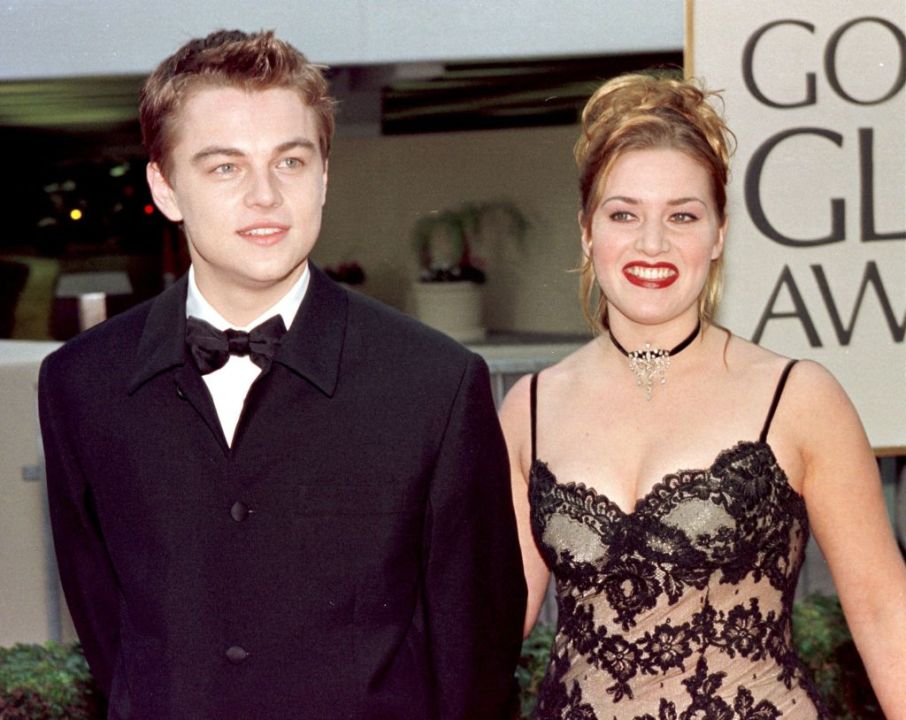 Leonardo DiCaprio and Kate Winslet at an awards show