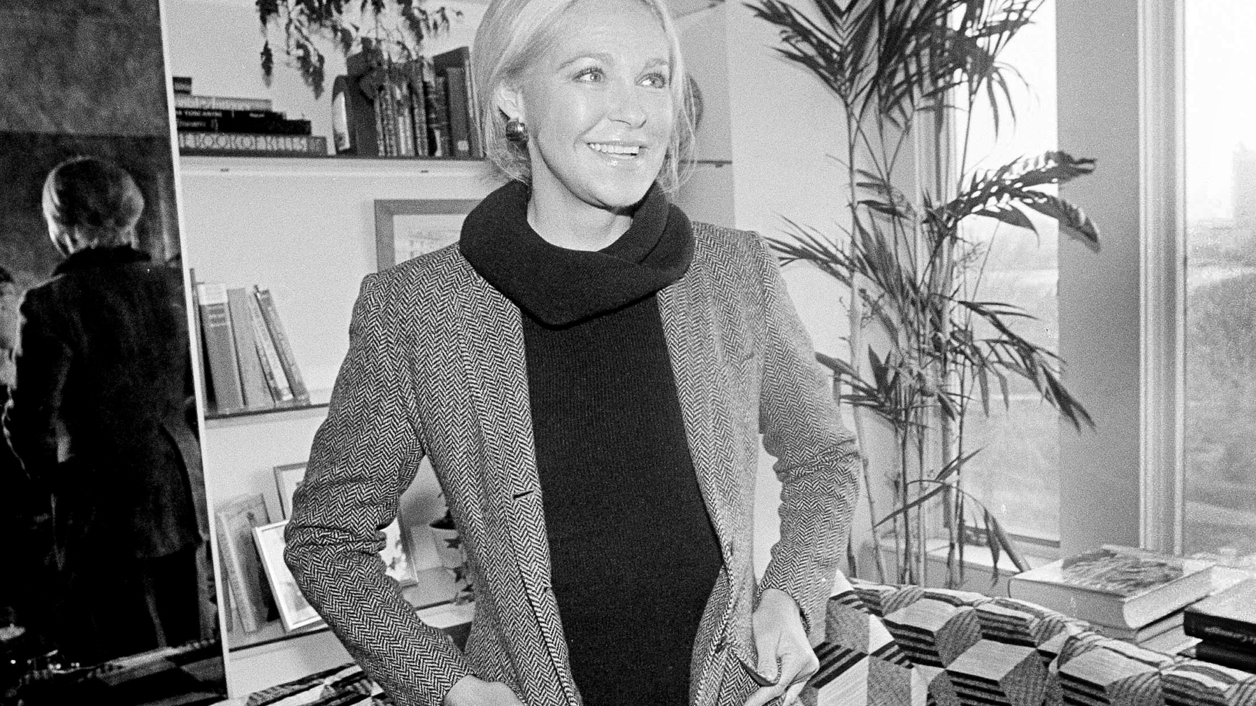 FILE - Joan Kennedy smiles following an interview in Boston, Dec. 5, 1979. (AP Photo/Dave Tenenbaum, file)