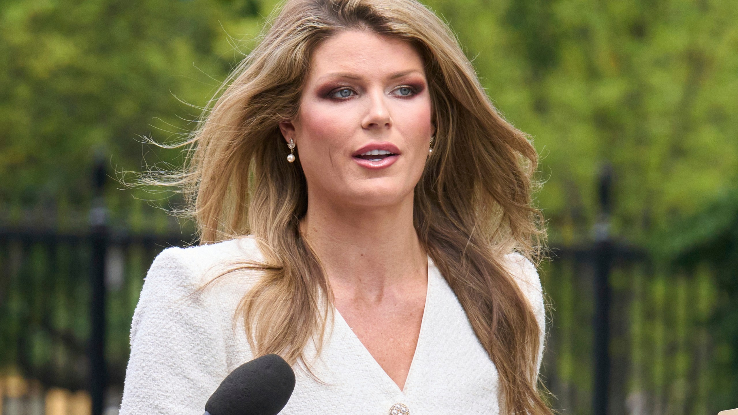 FILE - Lindsey Halligan, outside of the White House, Aug. 20, 2025, in Washington. (AP Photo/Jacquelyn Martin, File)