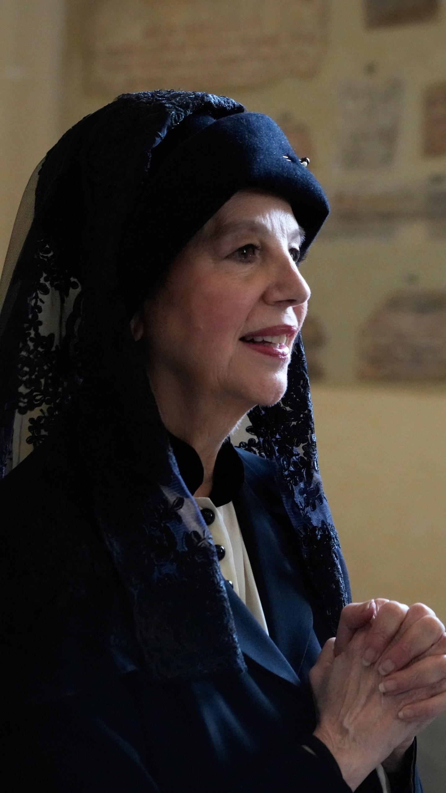 Actress Stefania Sandrelli leaves at the end of an audience of Pope Leo XIV with actors and directors from the cinema, at the Vatican, Saturday, Nov. 15, 2025. (AP Photo/Gregorio Borgia)