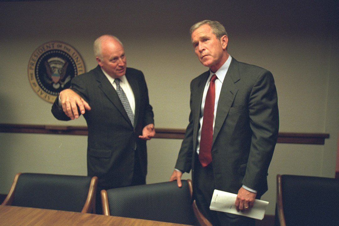 Vice President Dick Cheney and President George W. Bush meet in the President's Emergency Operations Center