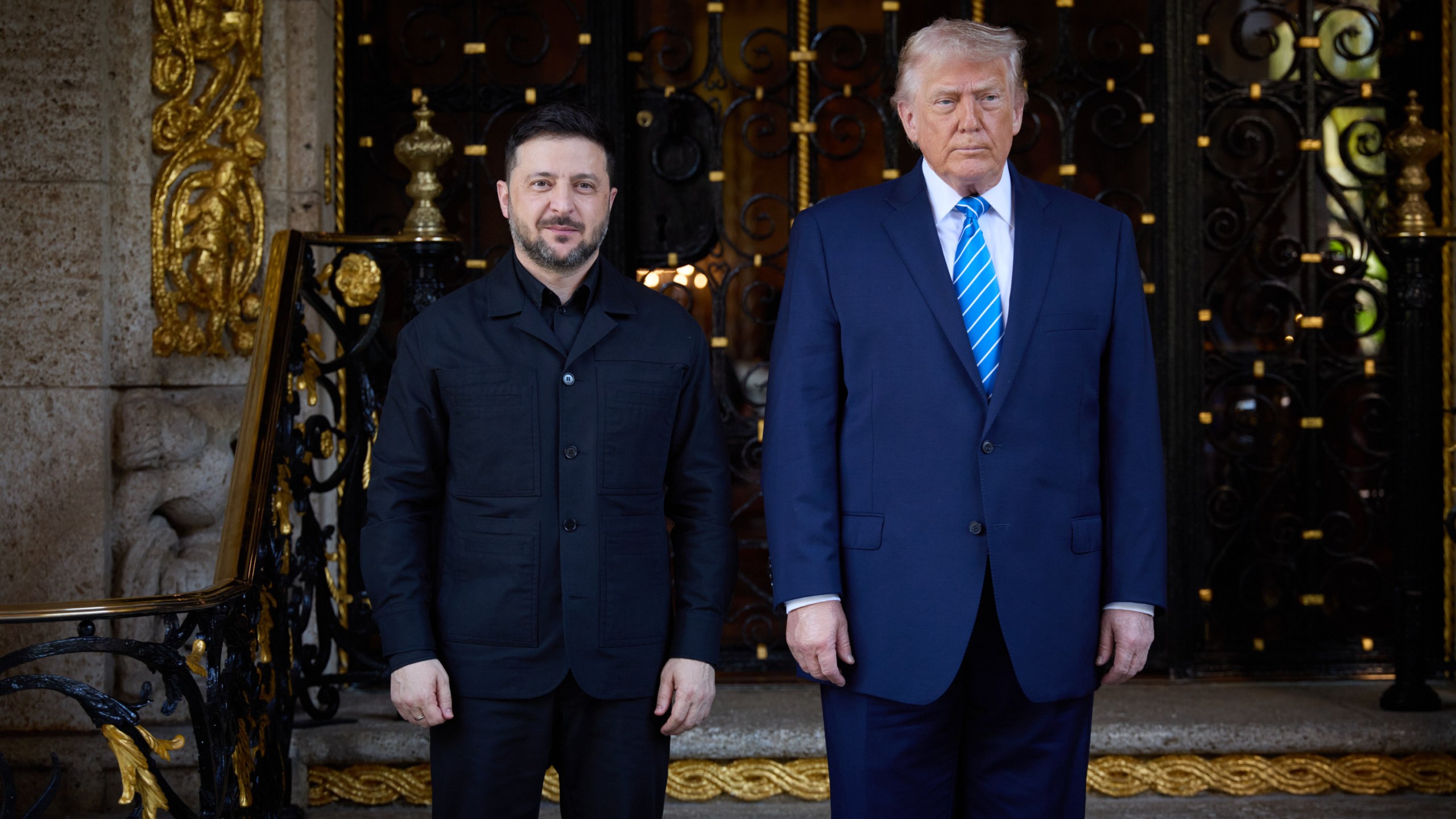 Trump stands next to Zelenskyy for a photo op at Mar-a-Lago