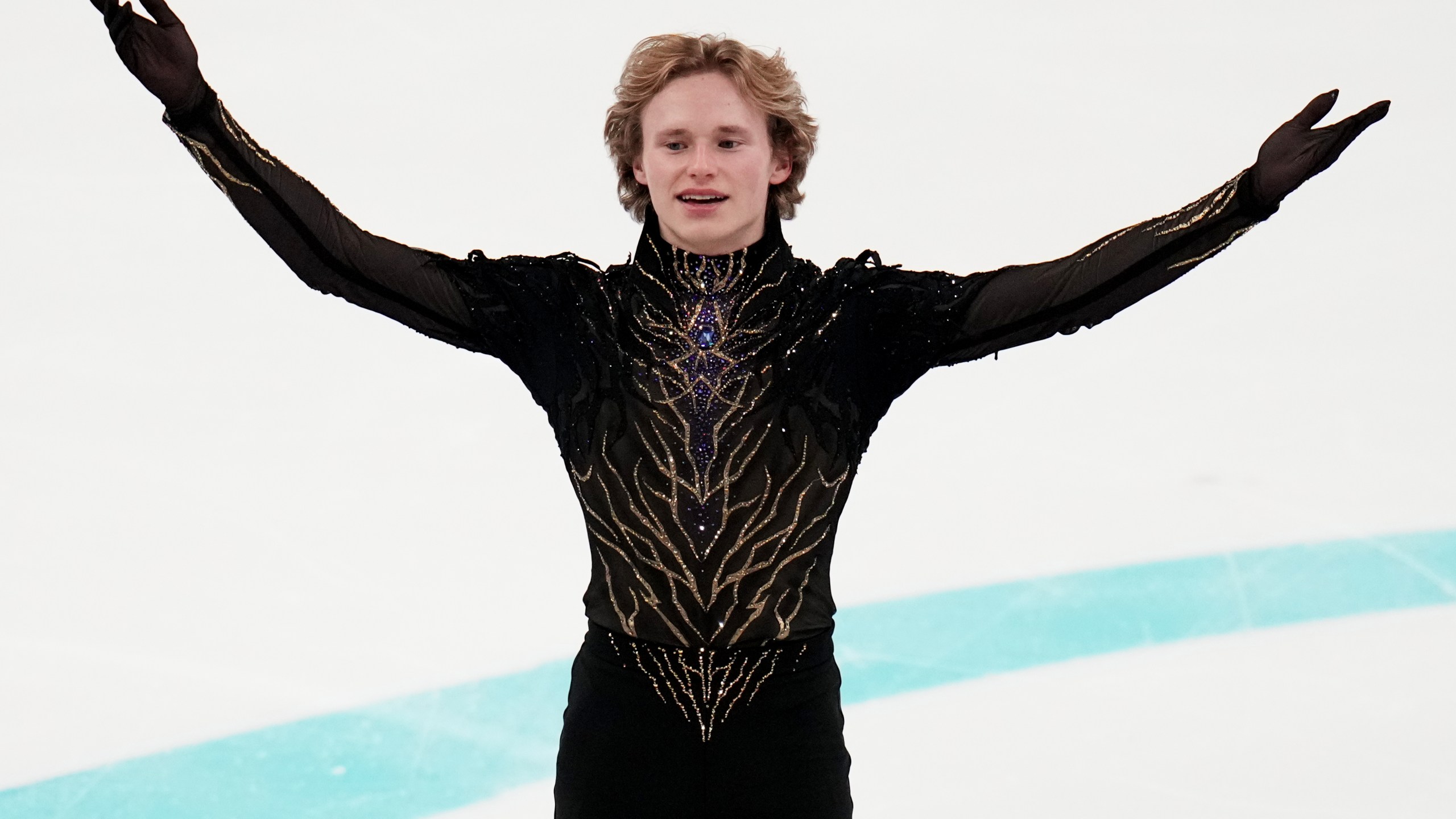 Ilia Malinin competes during the men's free skate competition at the U.S. Figure Skating Championships, Saturday, Jan. 10, 2026, in St. Louis. (AP Photo/Jeff Roberson)