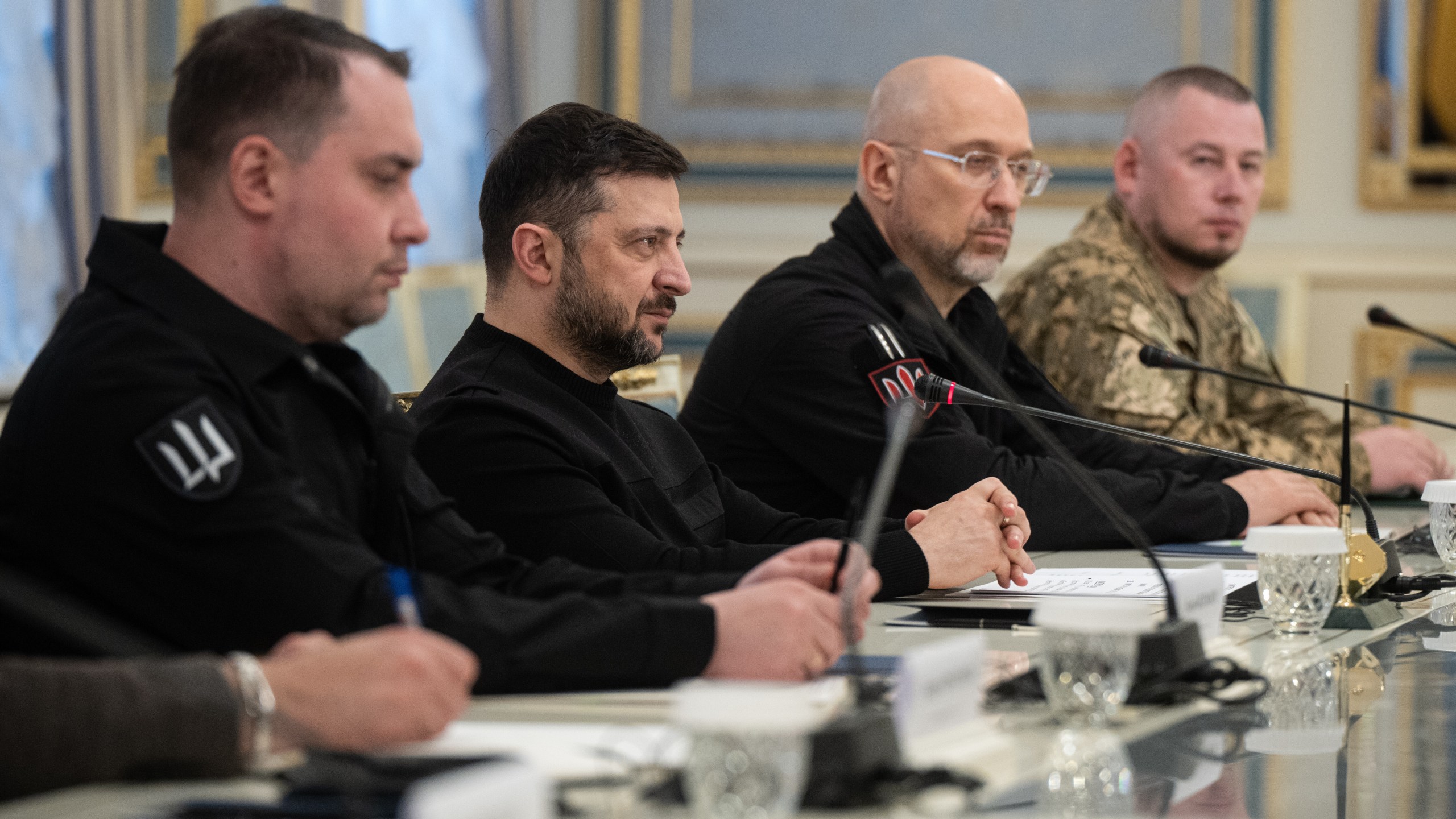 President of Ukraine Volodymyr Zelenskyy, second left, listens to British Defense Secretary John Healey during their meeting in Kyiv, Ukraine, Friday, Jan. 9, 2026. (AP Photo/Danylo Antoniuk)