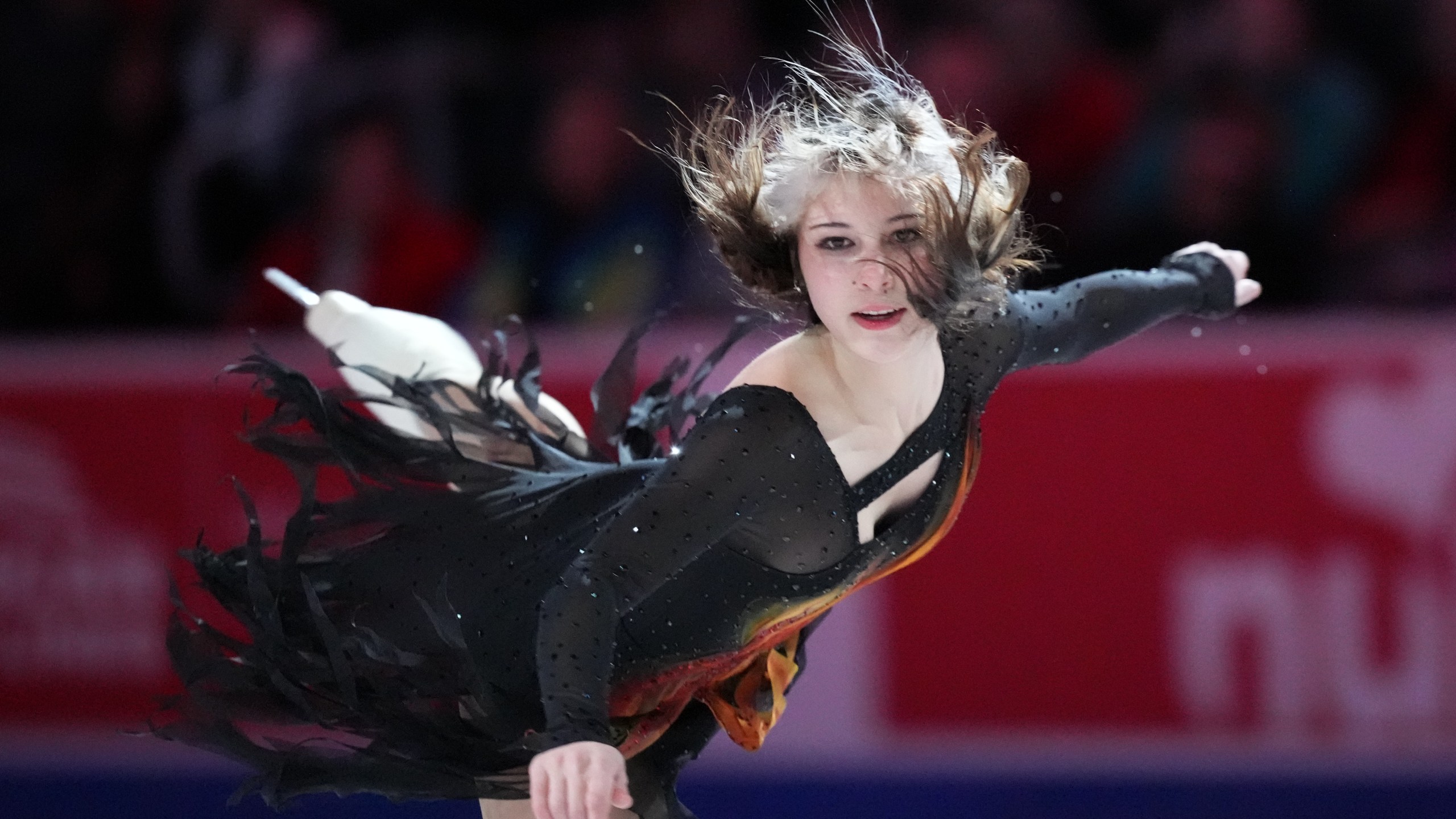 Alysa Liu skates during the "Making Team USA" performance at the U.S. Figure Skating Championships, Sunday, Jan. 11, 2026, in St. Louis. (AP Photo/Stephanie Scarbrough)