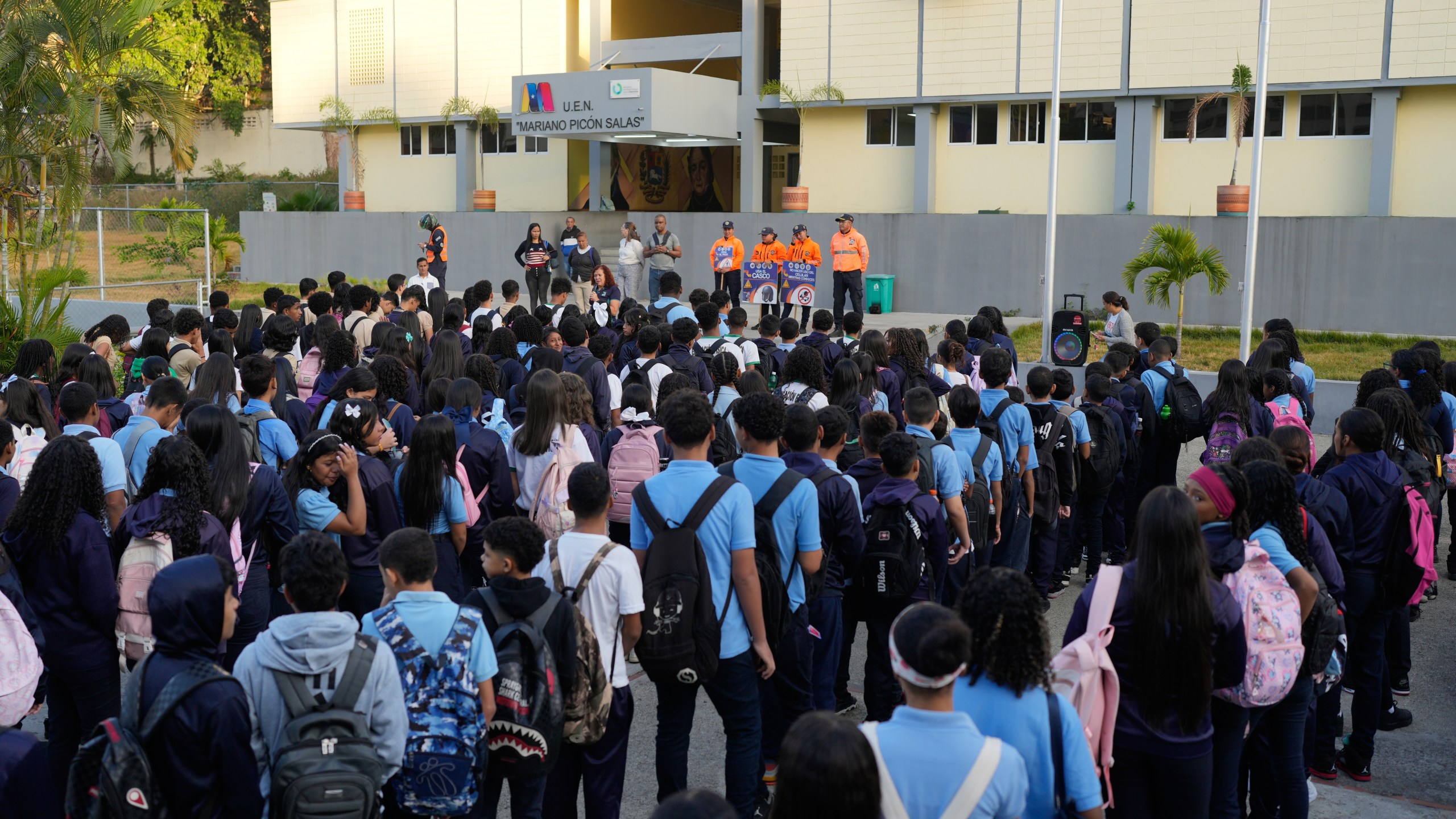 Children return to school after the holiday break in Caracas, Venezuela, Monday, Jan. 12, 2026. (AP Photo/Matias Delacroix)